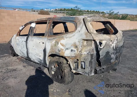 2016 Chevrolet Traverse Ls z USA, uszkodzony, nr VIN 1GNKRFKD8GJ267920